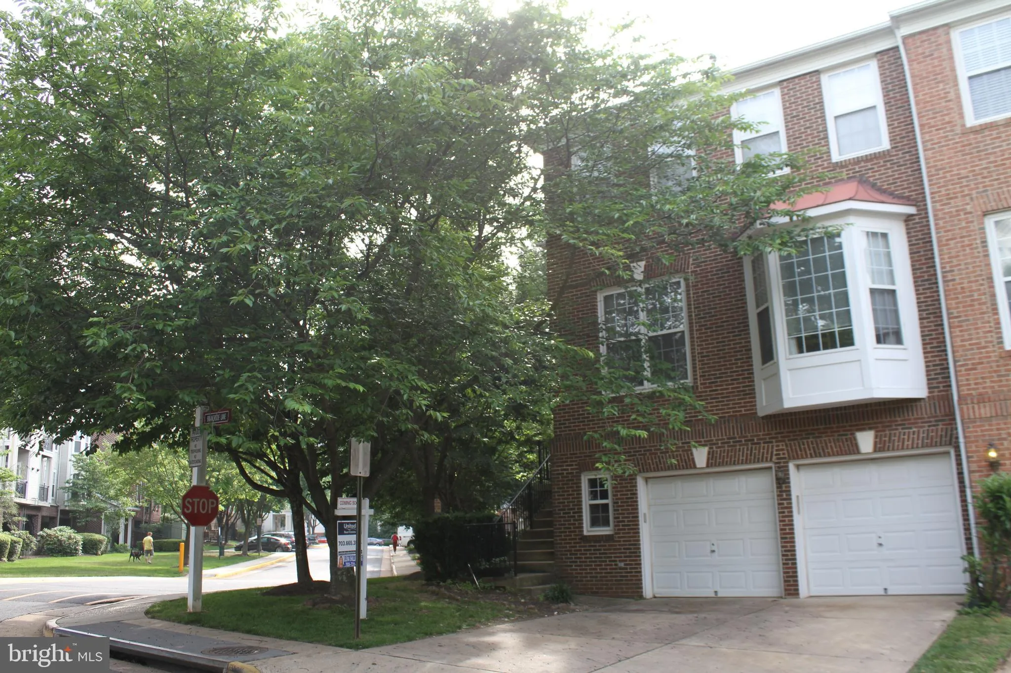 9301 Branch Side Lane, Fairfax, VA 22031
