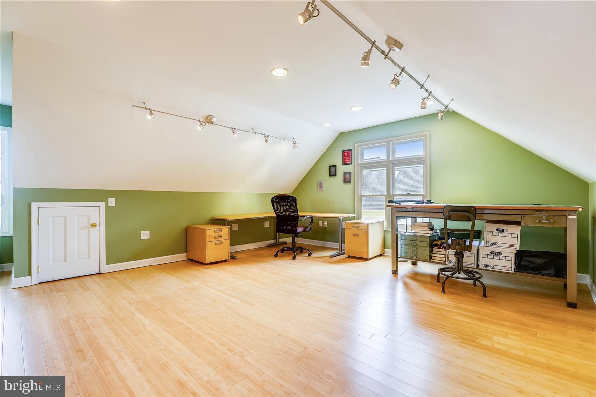 SUDLERSVILLE - Residential