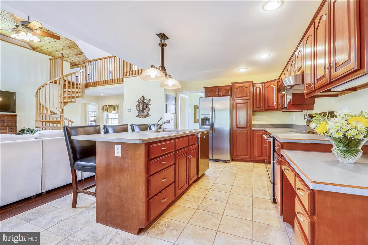 SUDLERSVILLE - Residential