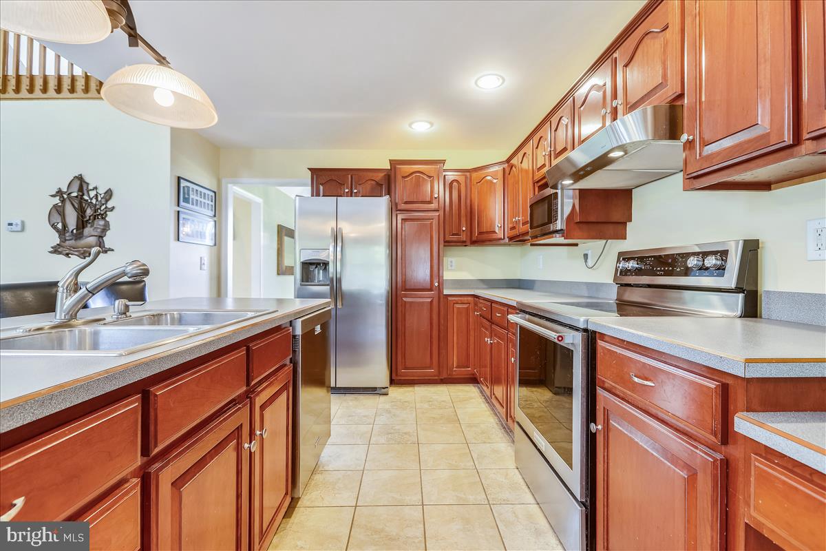 SUDLERSVILLE - Residential