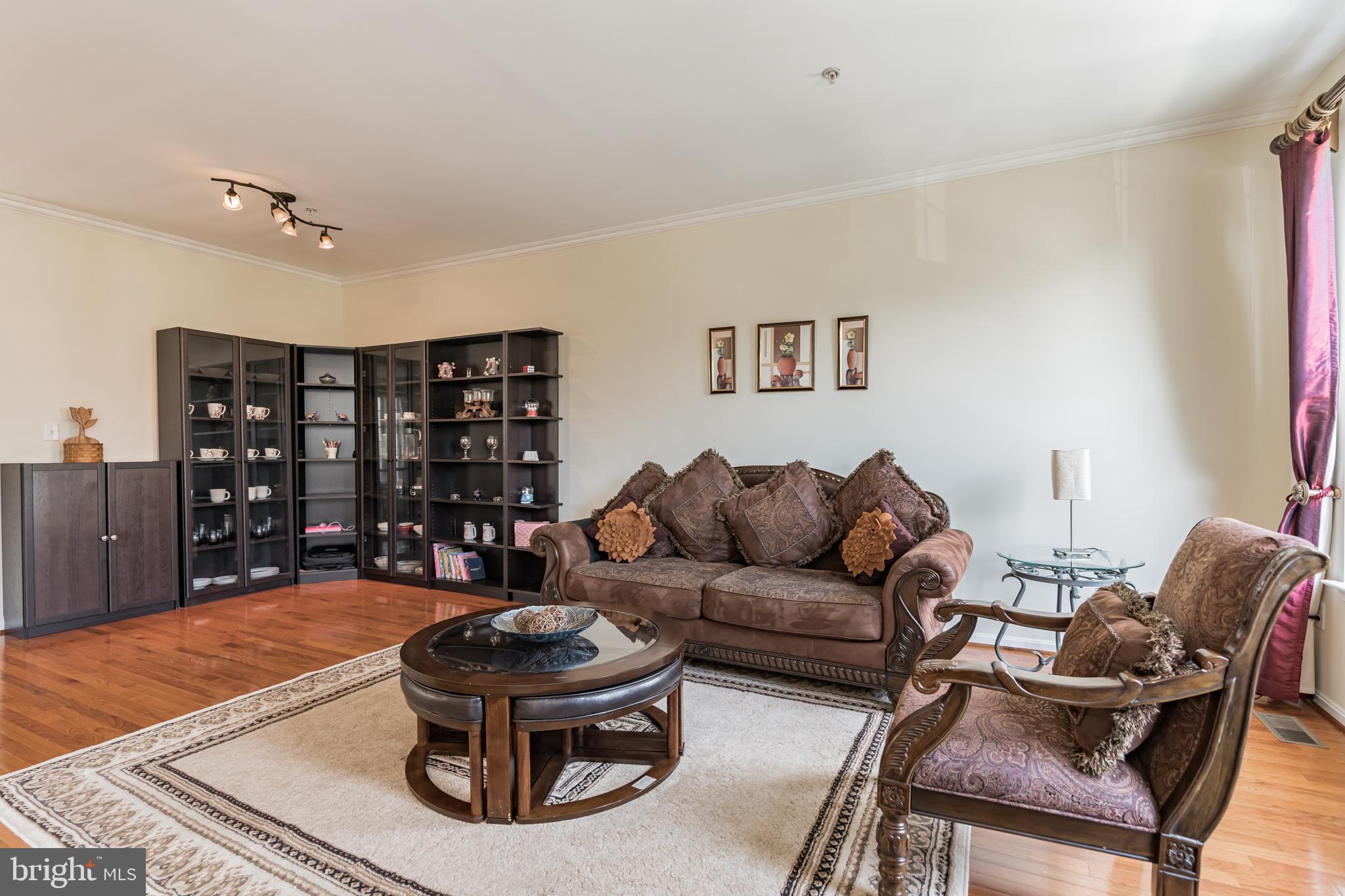 PINEY ORCHARD - Residential