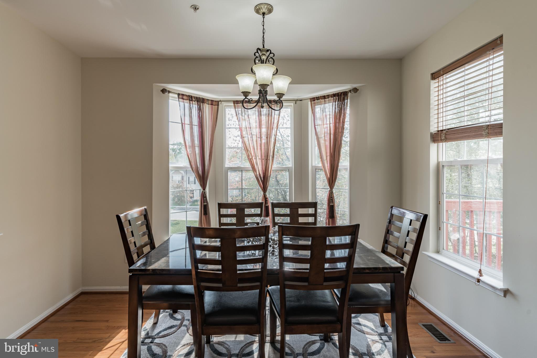 PINEY ORCHARD - Residential