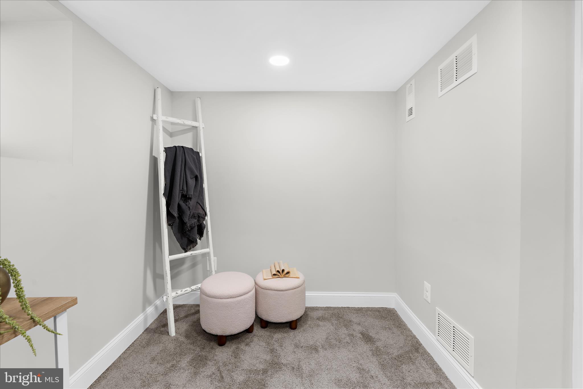 BELAIR-EDISON - Residential