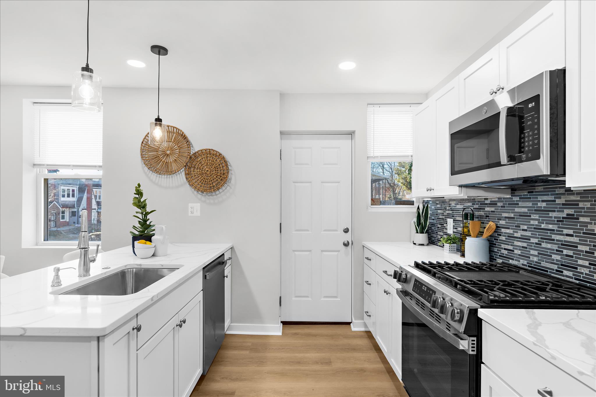 BELAIR-EDISON - Residential