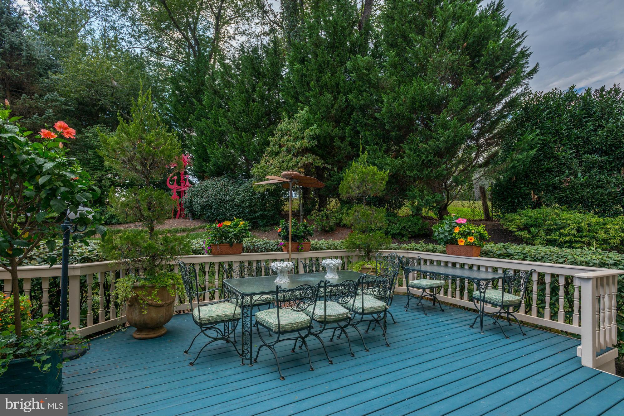 BROWNS LANDING - Residential