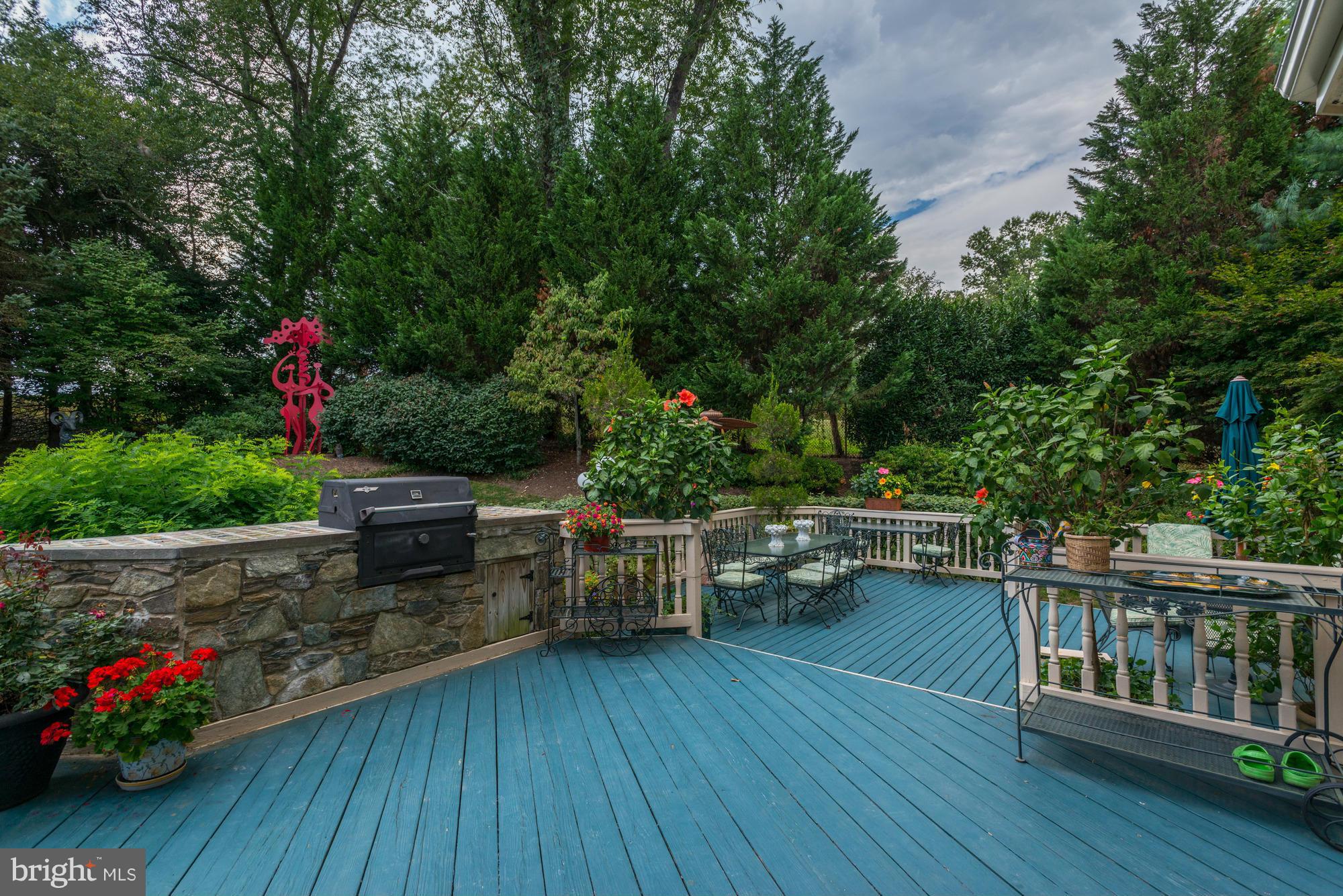 BROWNS LANDING - Residential