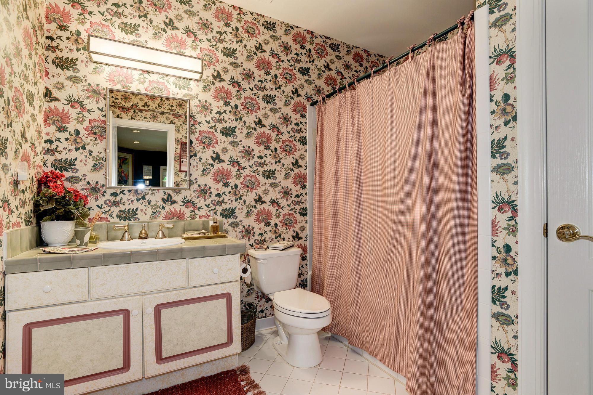 BROWNS LANDING - Residential