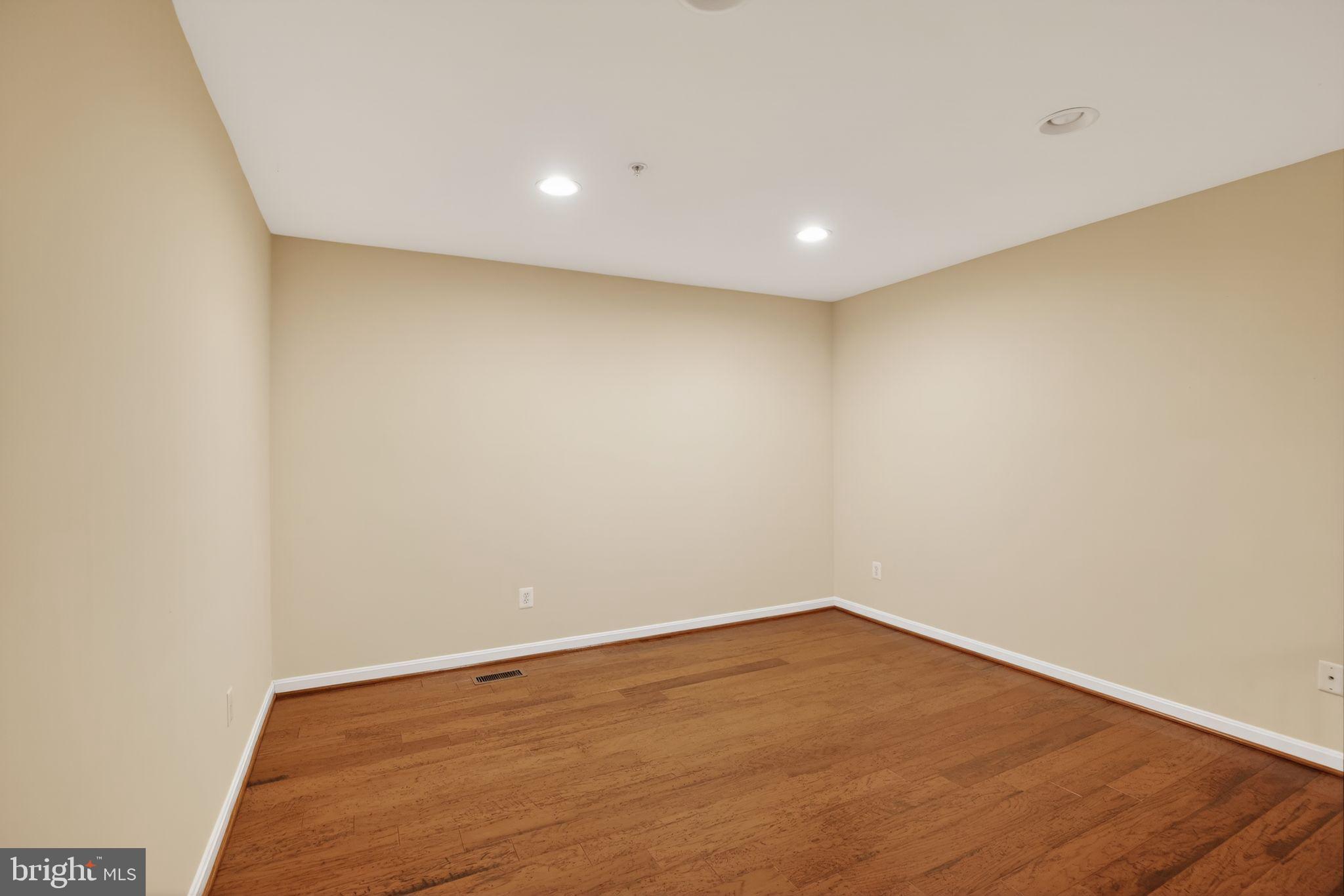 VALE MEADOWS - Residential