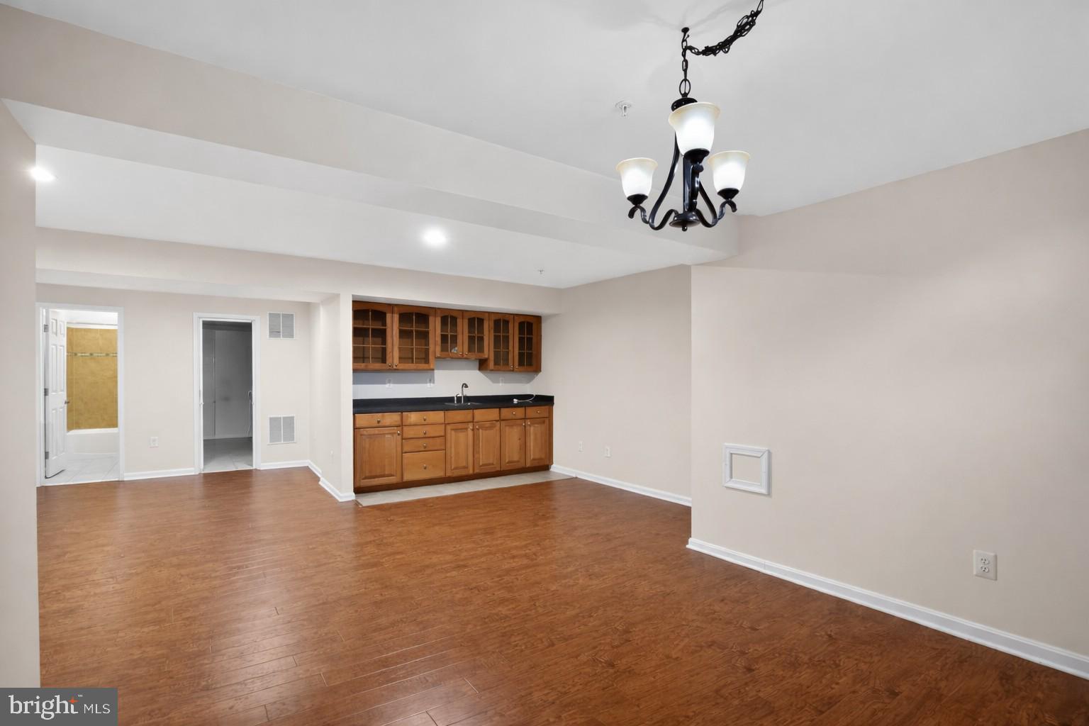 VALE MEADOWS - Residential