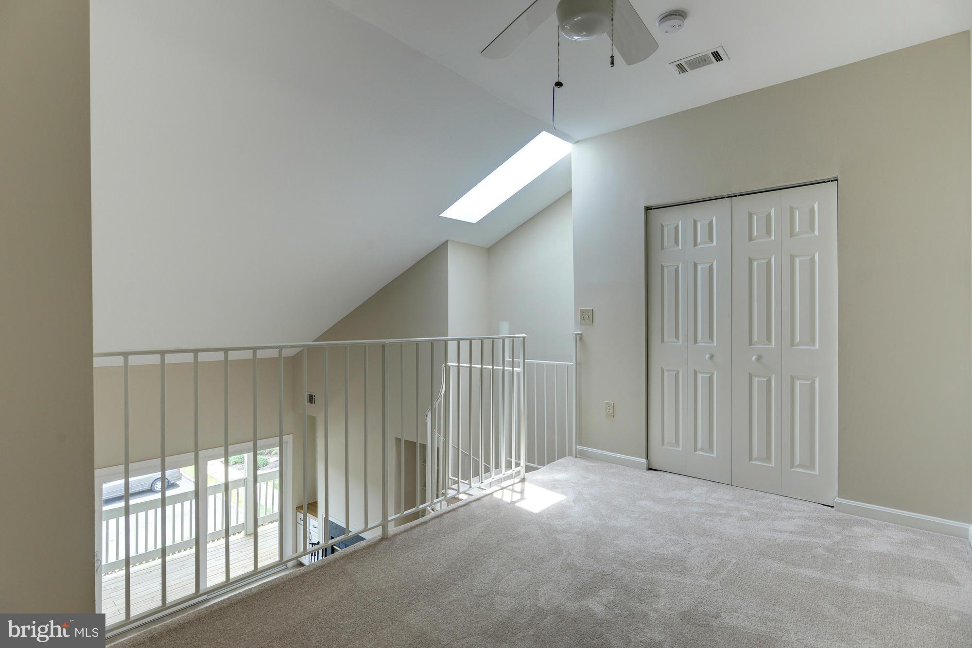 ESSEX HOUSE - Residential