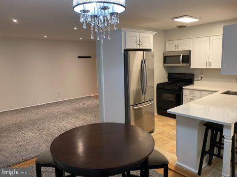 Photo of 1509 S George Mason Drive #21, ARLINGTON, VA 22204 (MLS # VAAR2069782)