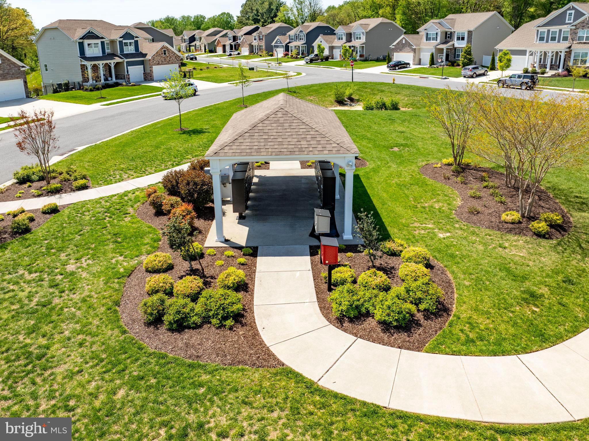 2537 MONARCH WAY