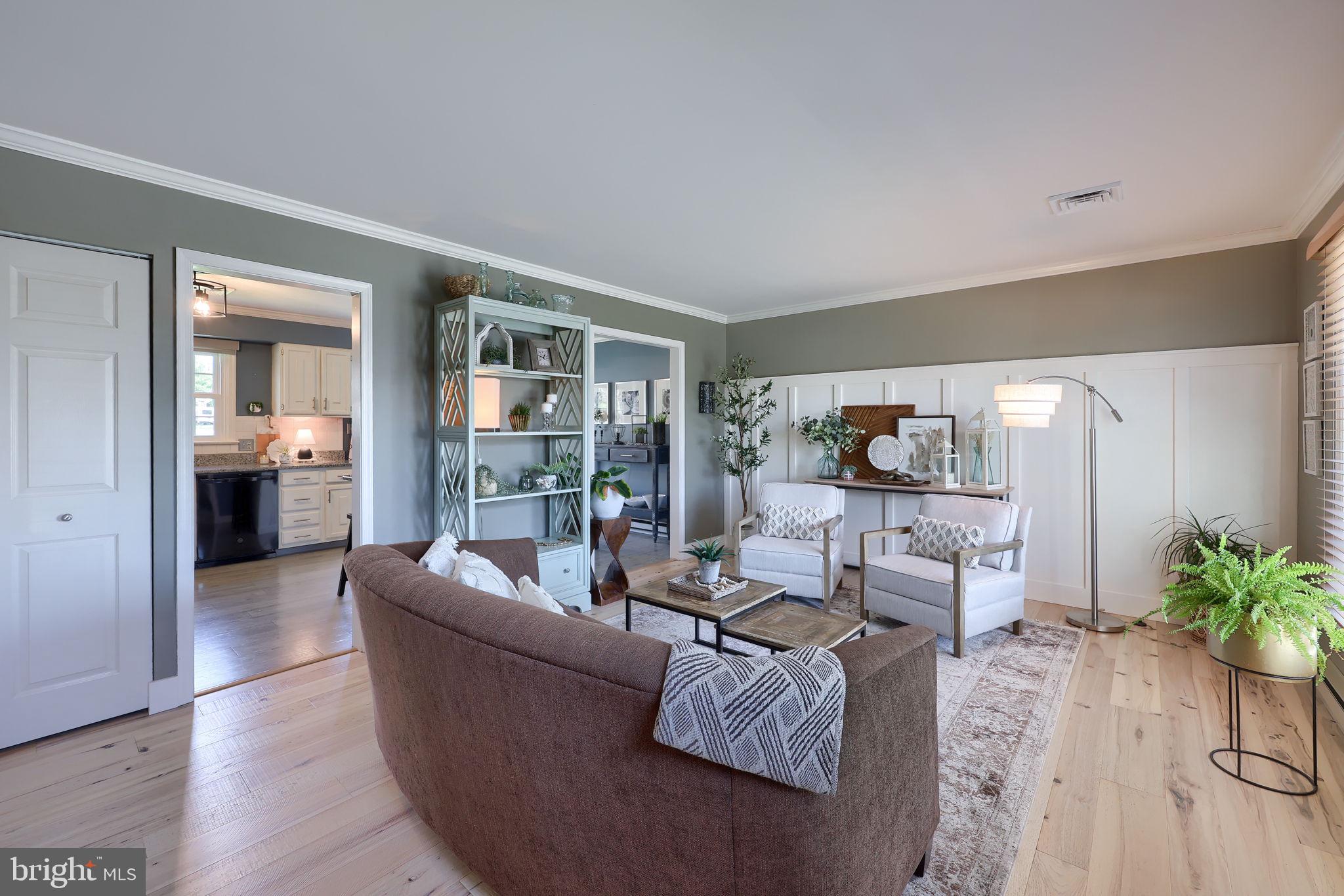 11 COBBLESTONE DRIVE