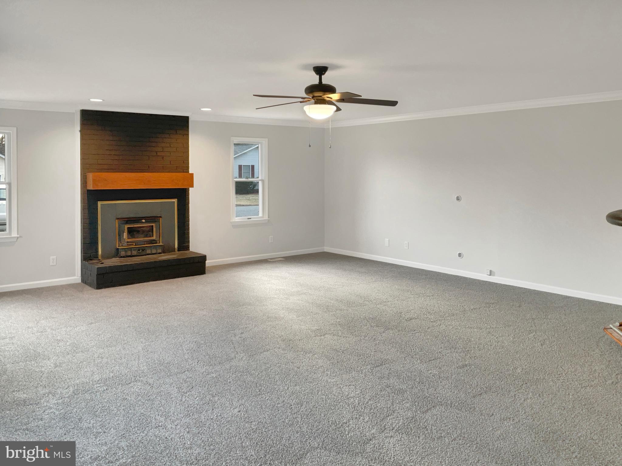 MEADOWBROOK - Residential