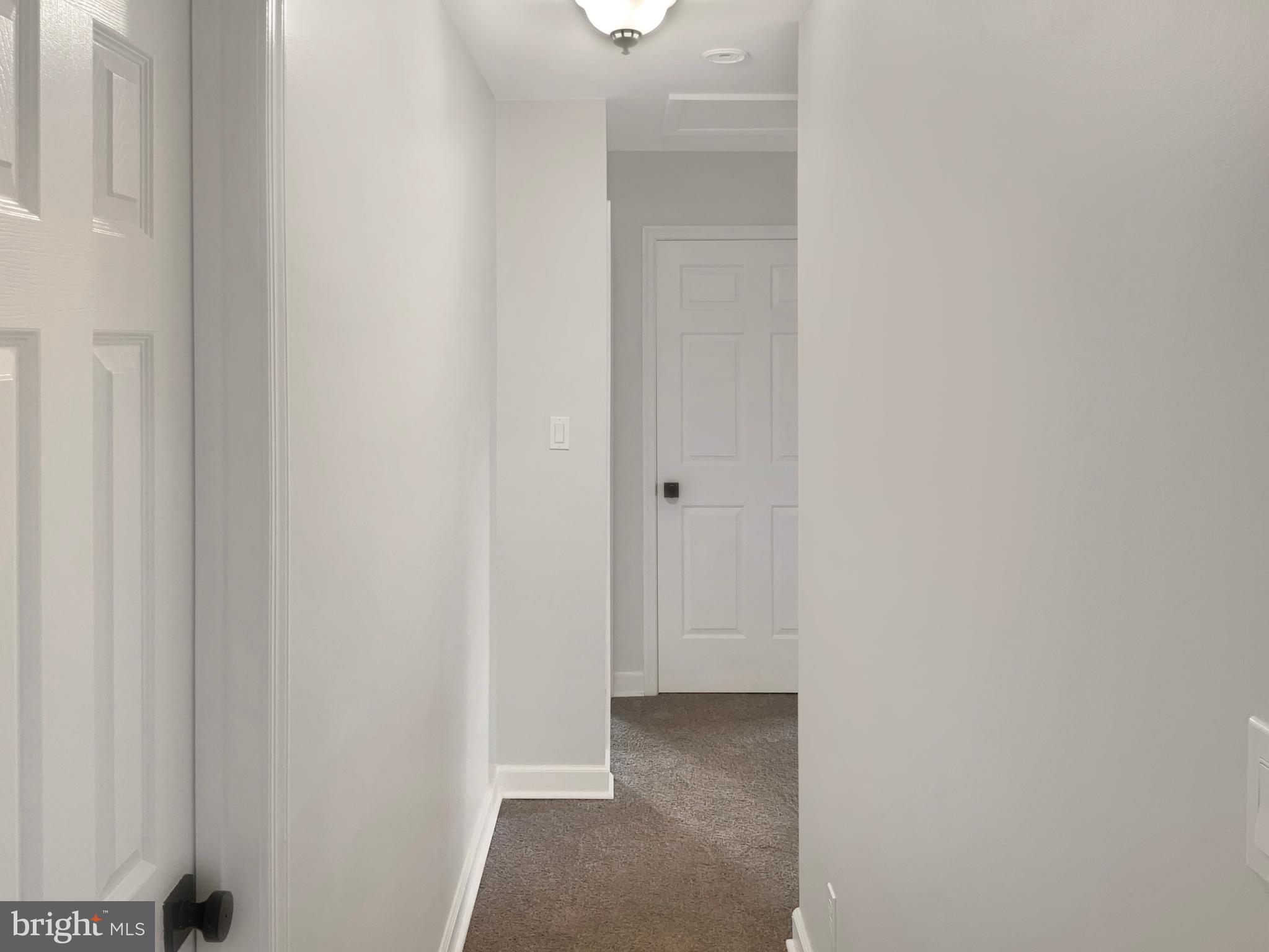 MEADOWBROOK - Residential