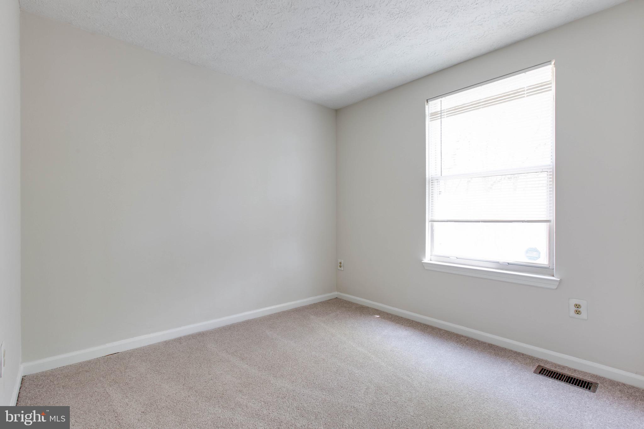 SILVER SPRING CNTRY CLUB - Residential