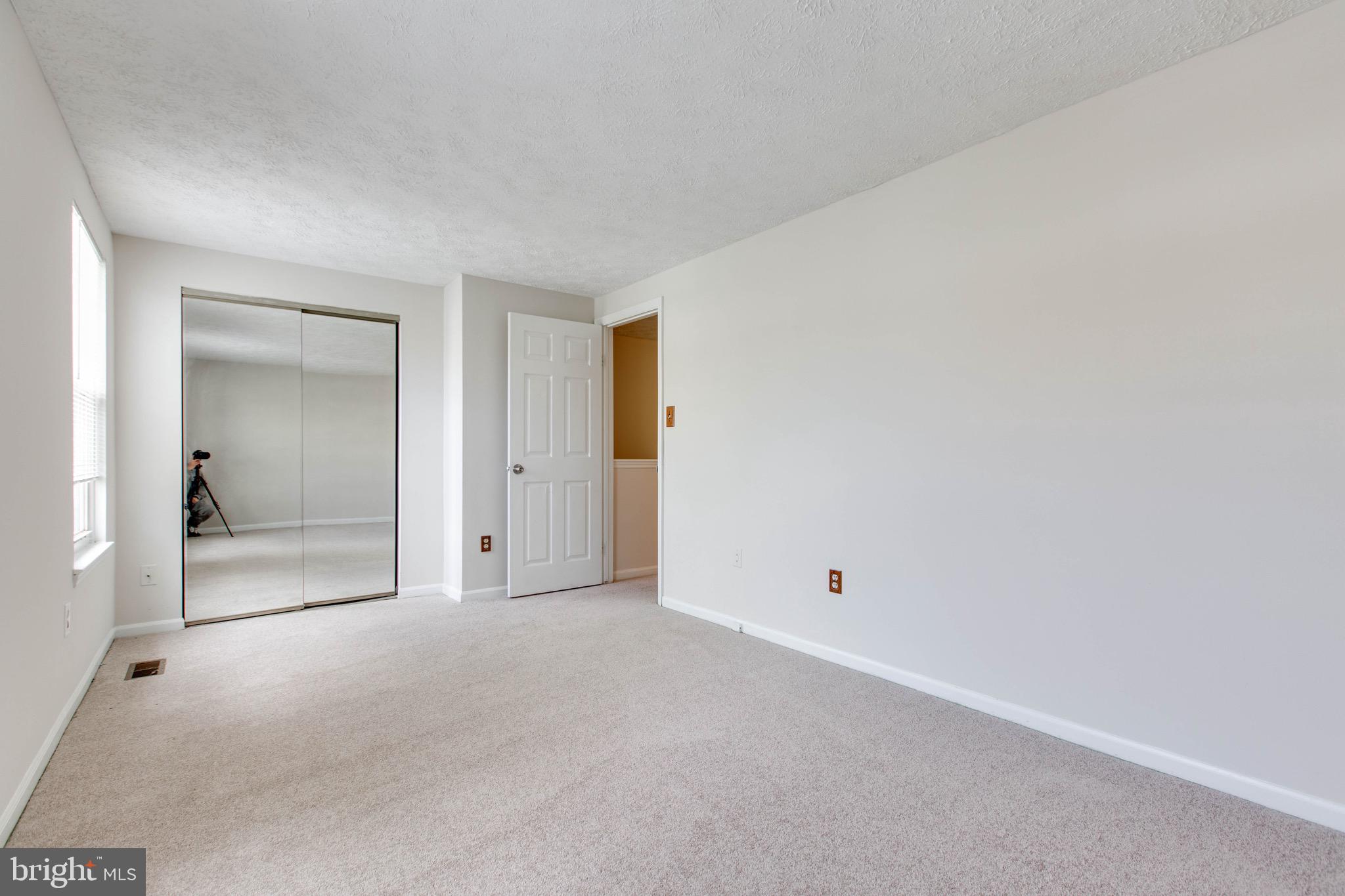 SILVER SPRING CNTRY CLUB - Residential