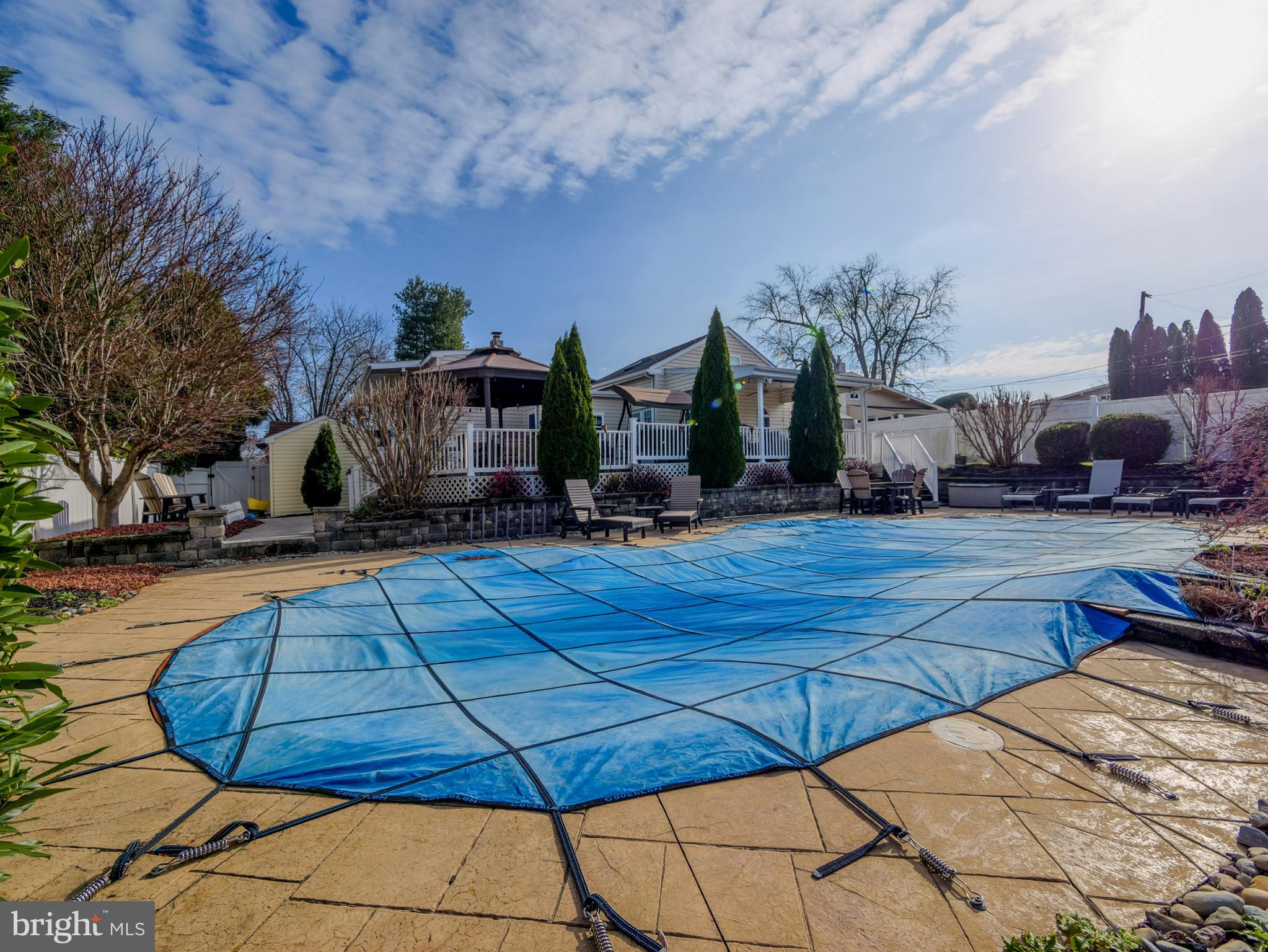 LAWRENCE PARK - Residential