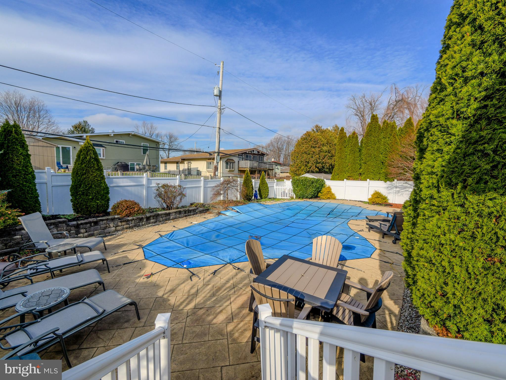 LAWRENCE PARK - Residential