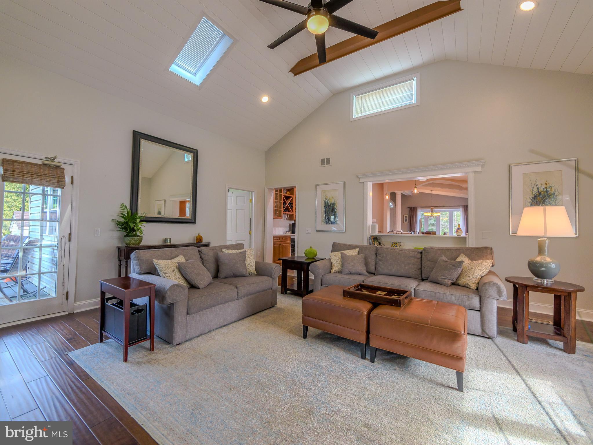 LAWRENCE PARK - Residential