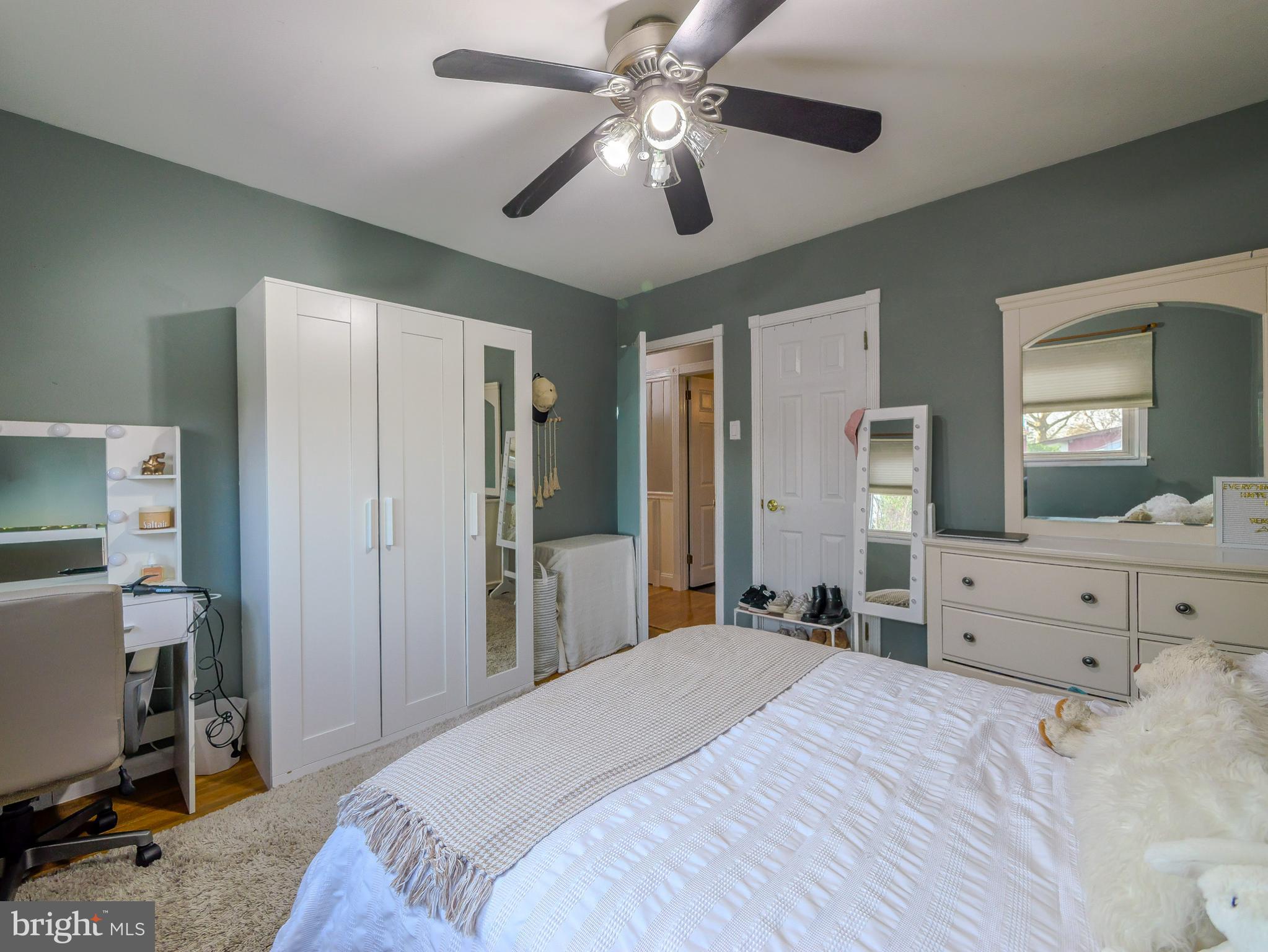 LAWRENCE PARK - Residential