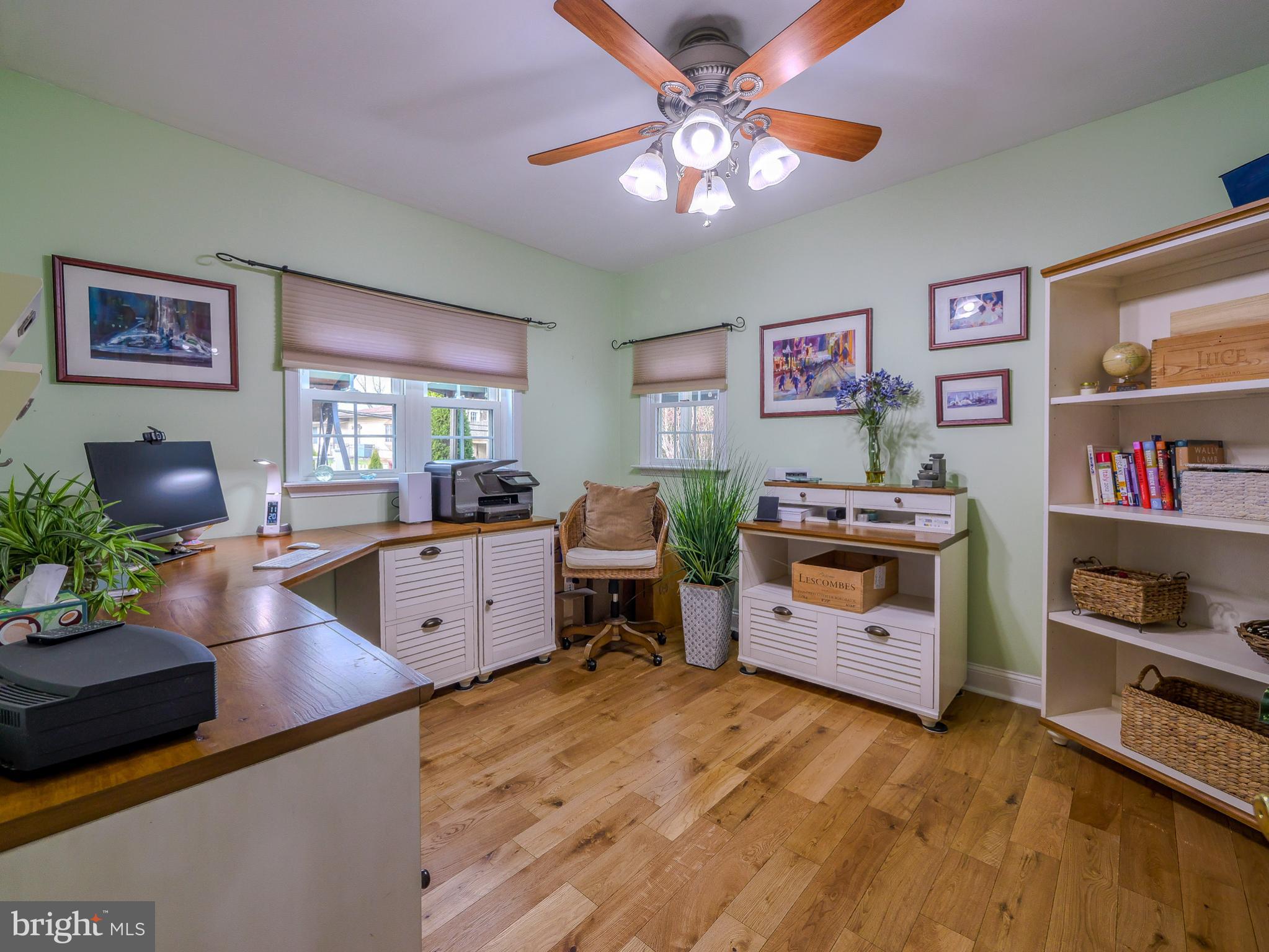 LAWRENCE PARK - Residential