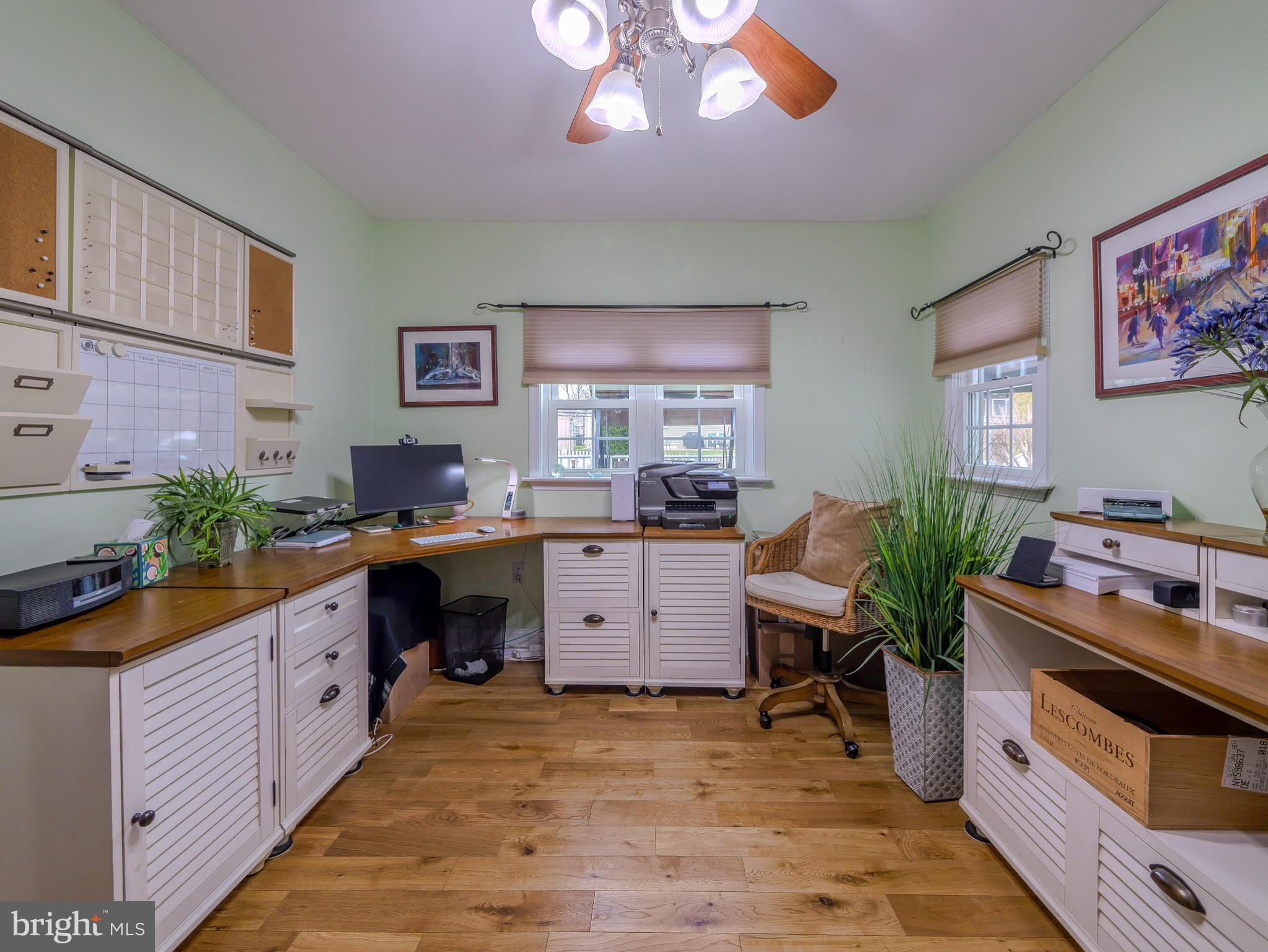 LAWRENCE PARK - Residential