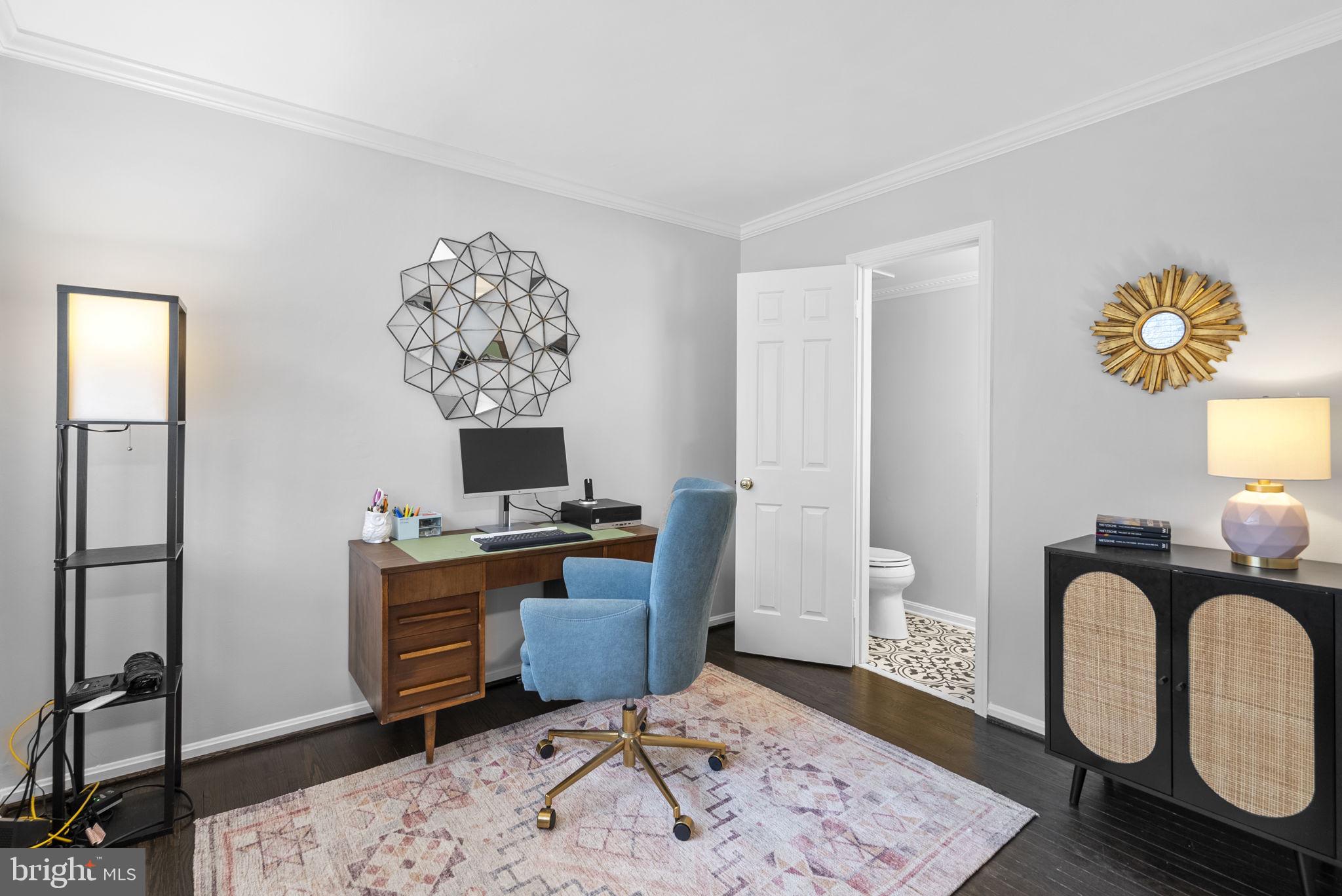 HIGHLAND HALL - Residential