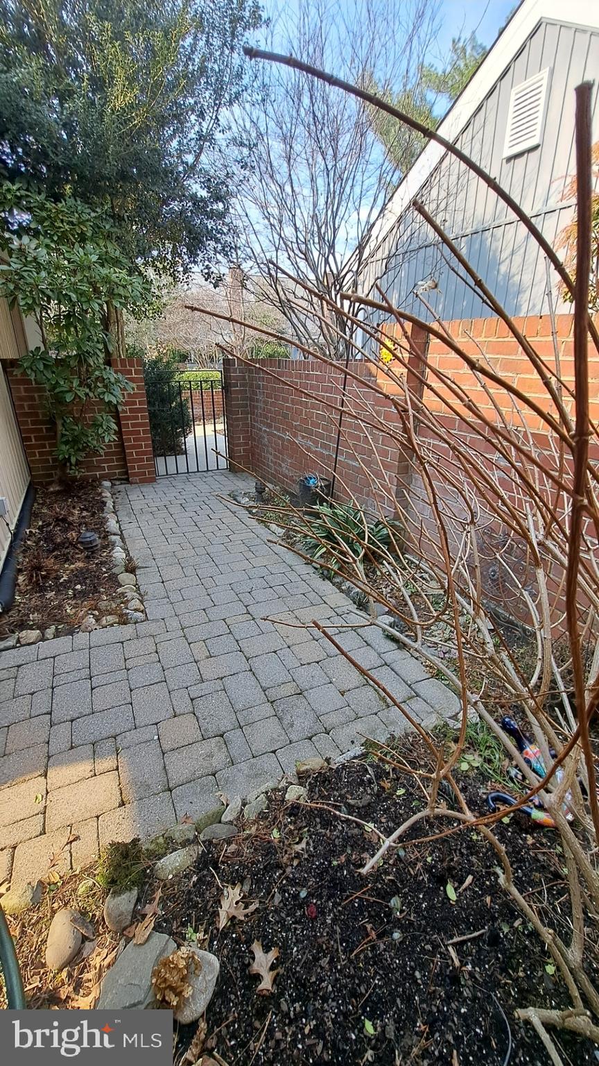 20716 HIGHLAND HALL DRIVE