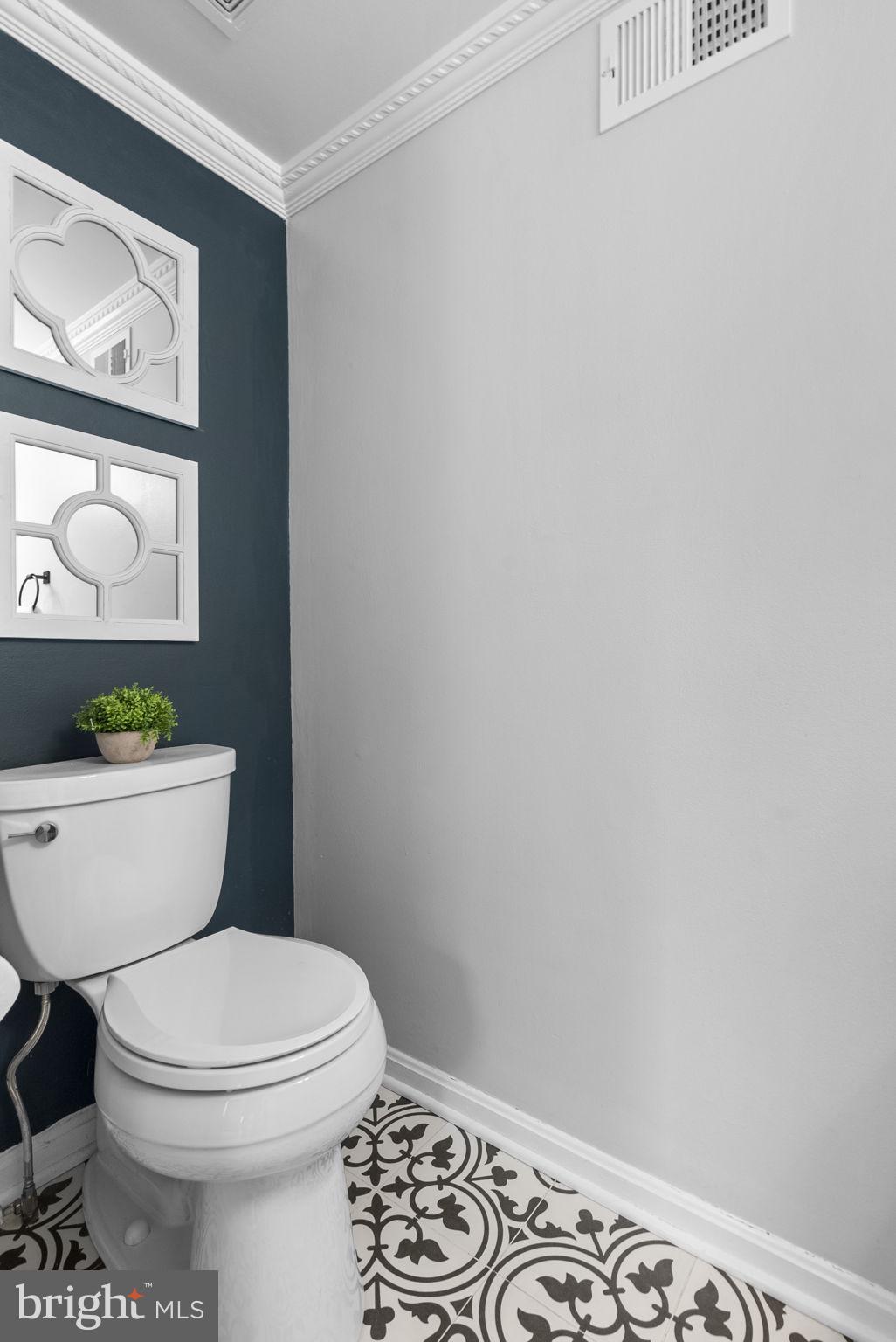 HIGHLAND HALL - Residential