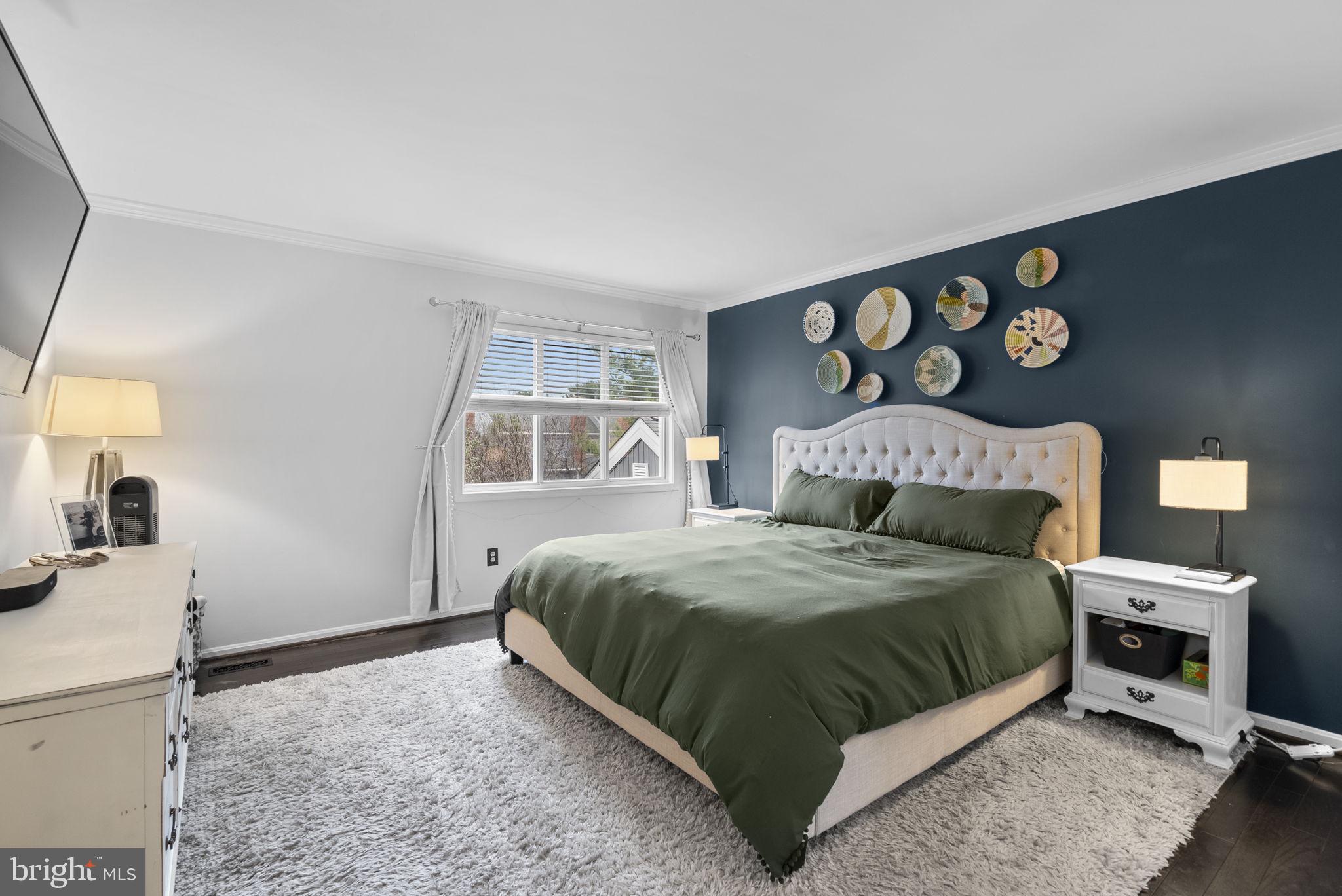 HIGHLAND HALL - Residential