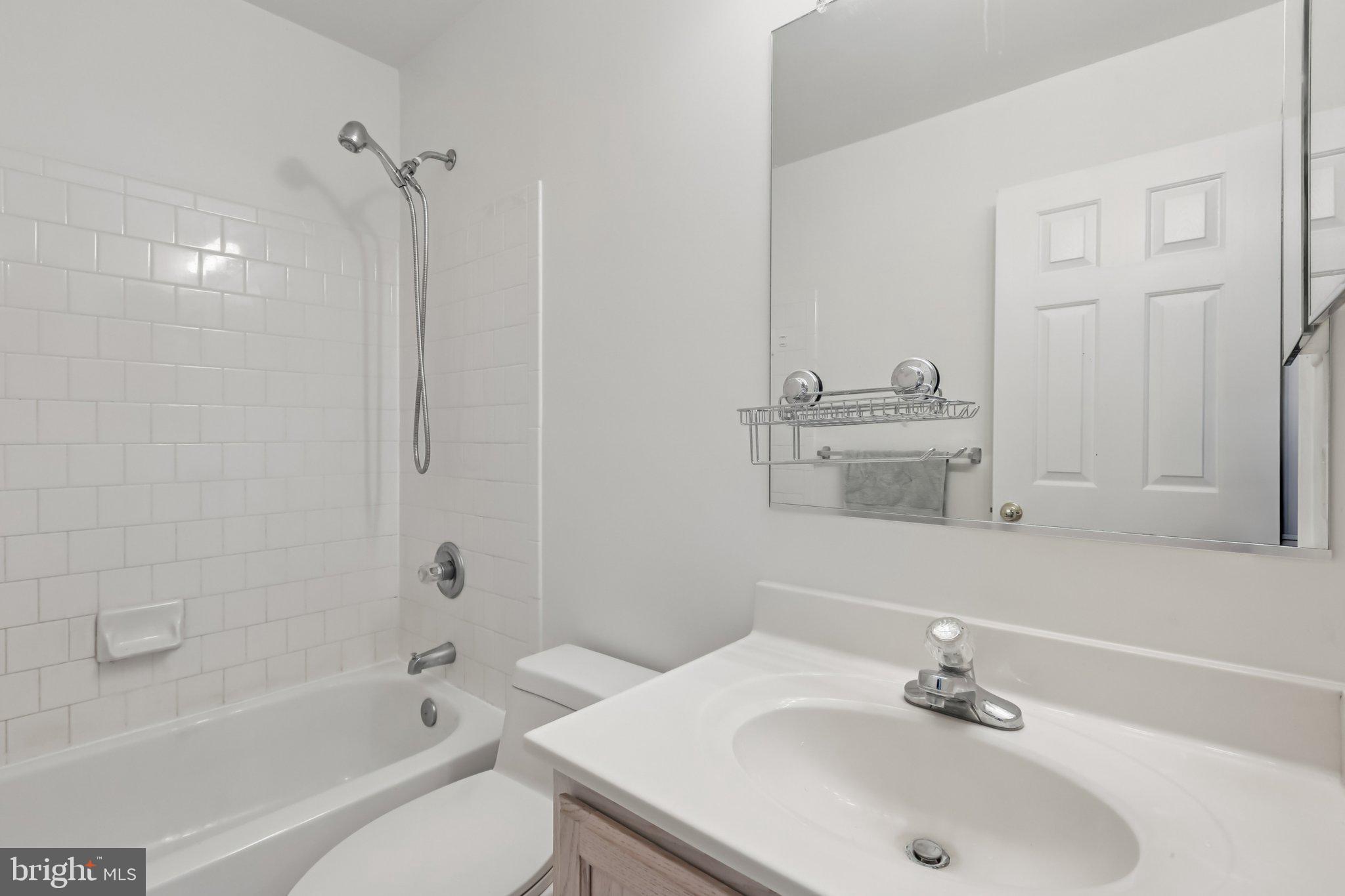 EDEN FARMS - Residential