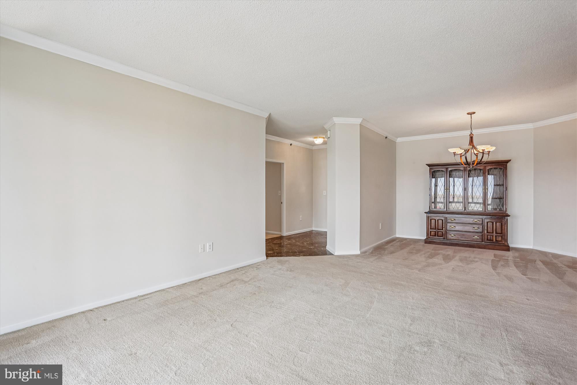 LEISURE WORLD - Residential