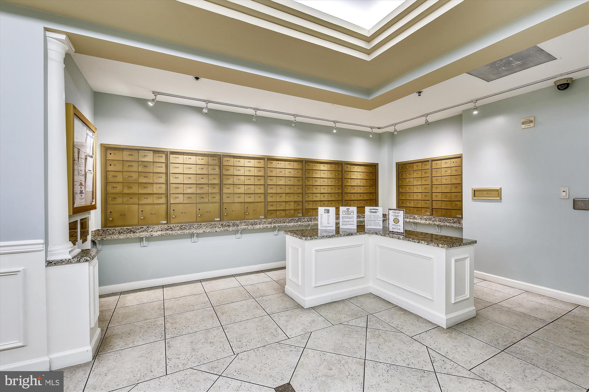 LEISURE WORLD - Residential