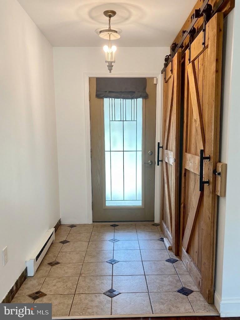 223 PINEVIEW DRIVE