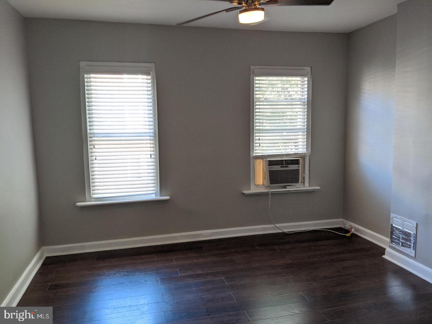 EAST KENSINGTON - Residential Lease