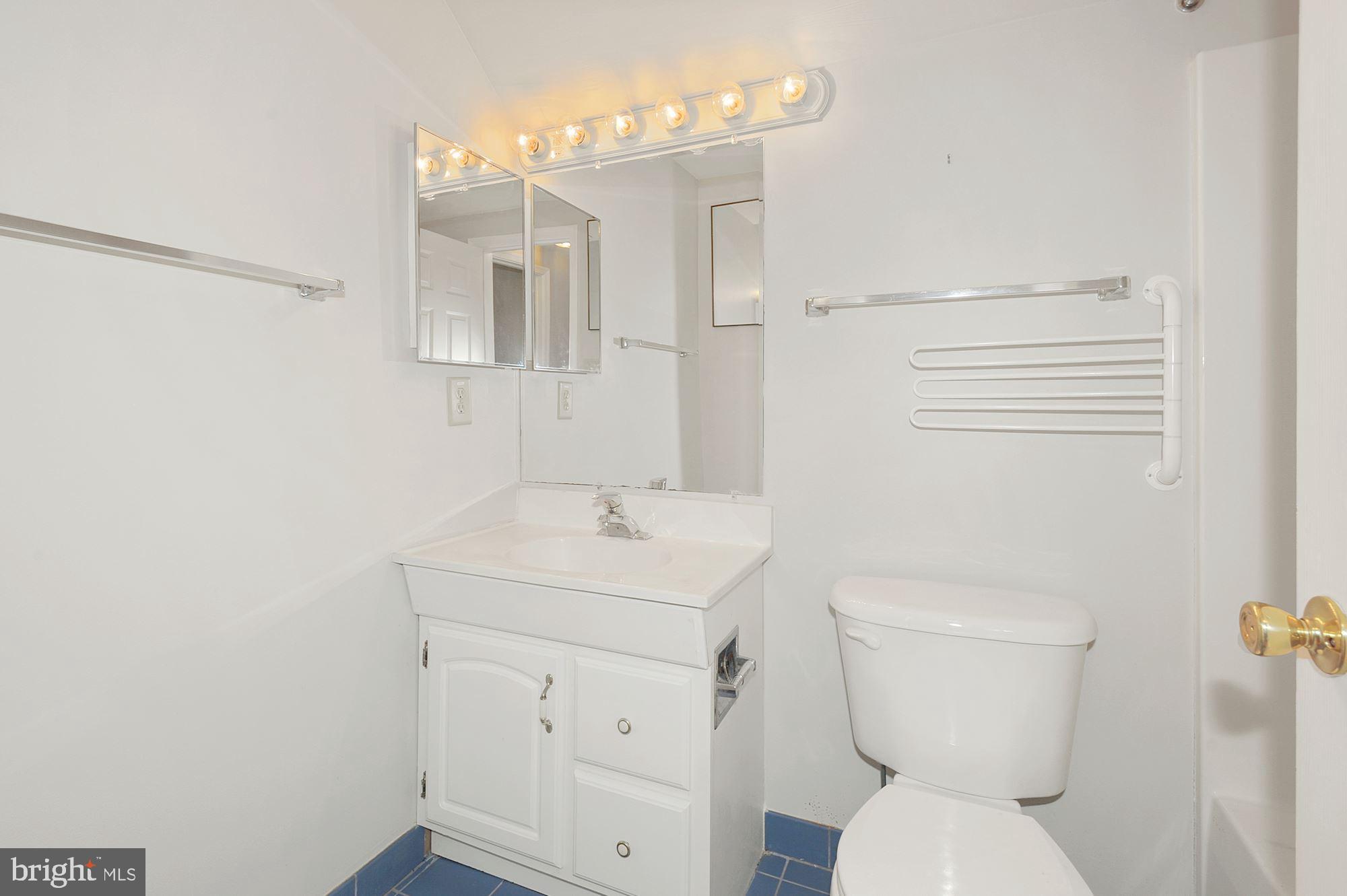 LINCOLN PARK - Residential