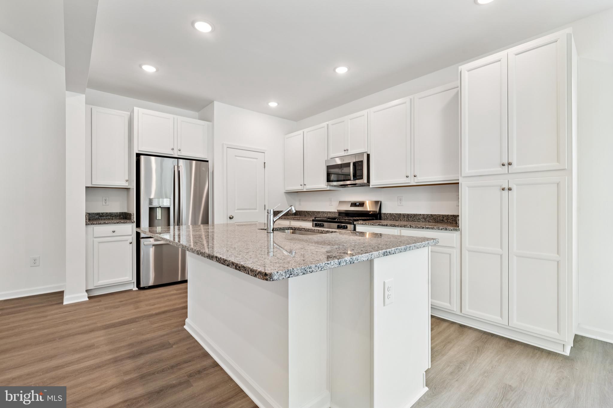 FOUR SEASONS AT SCENIC HARBOR - Residential