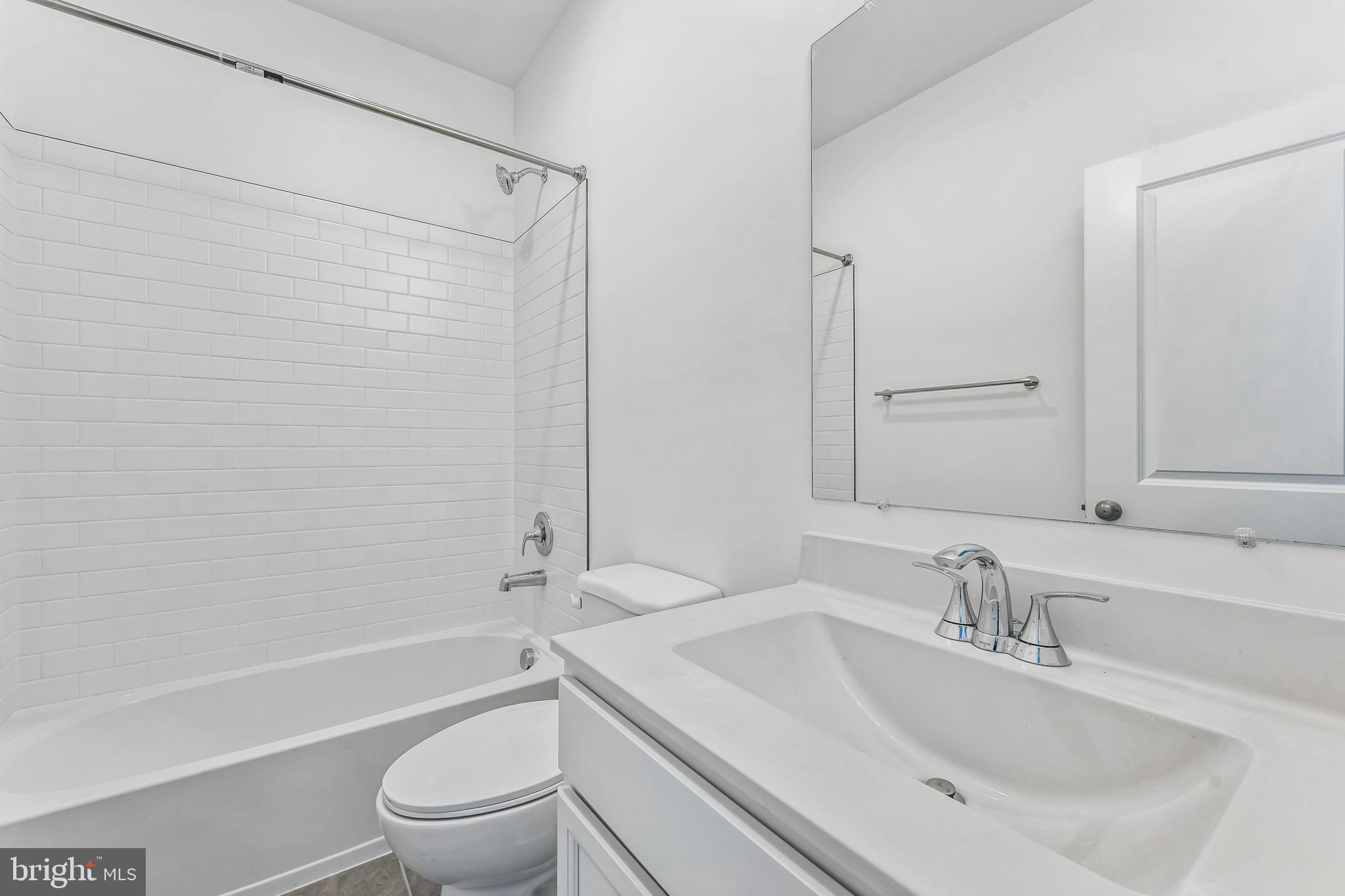 FOUR SEASONS AT SCENIC HARBOR - Residential