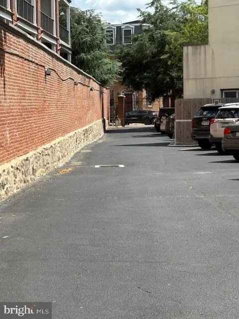 Philadelphia, Pennsylvania 19146, United States, 1 Bedroom Bedrooms, ,2 BathroomsBathrooms,Residential,Active,132220