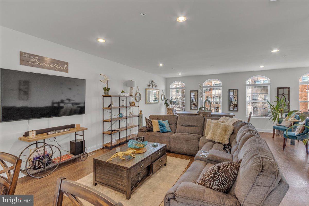 3820 PENTLAND HILLS DRIVE