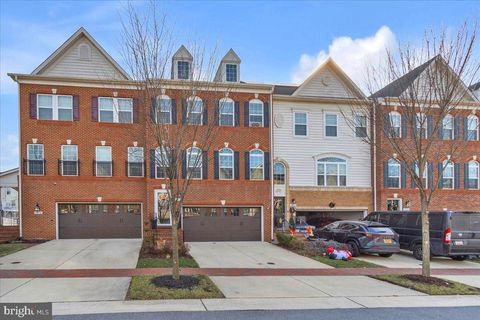 3820 PENTLAND HILLS DRIVE UPPER MARLBORO MD 20774