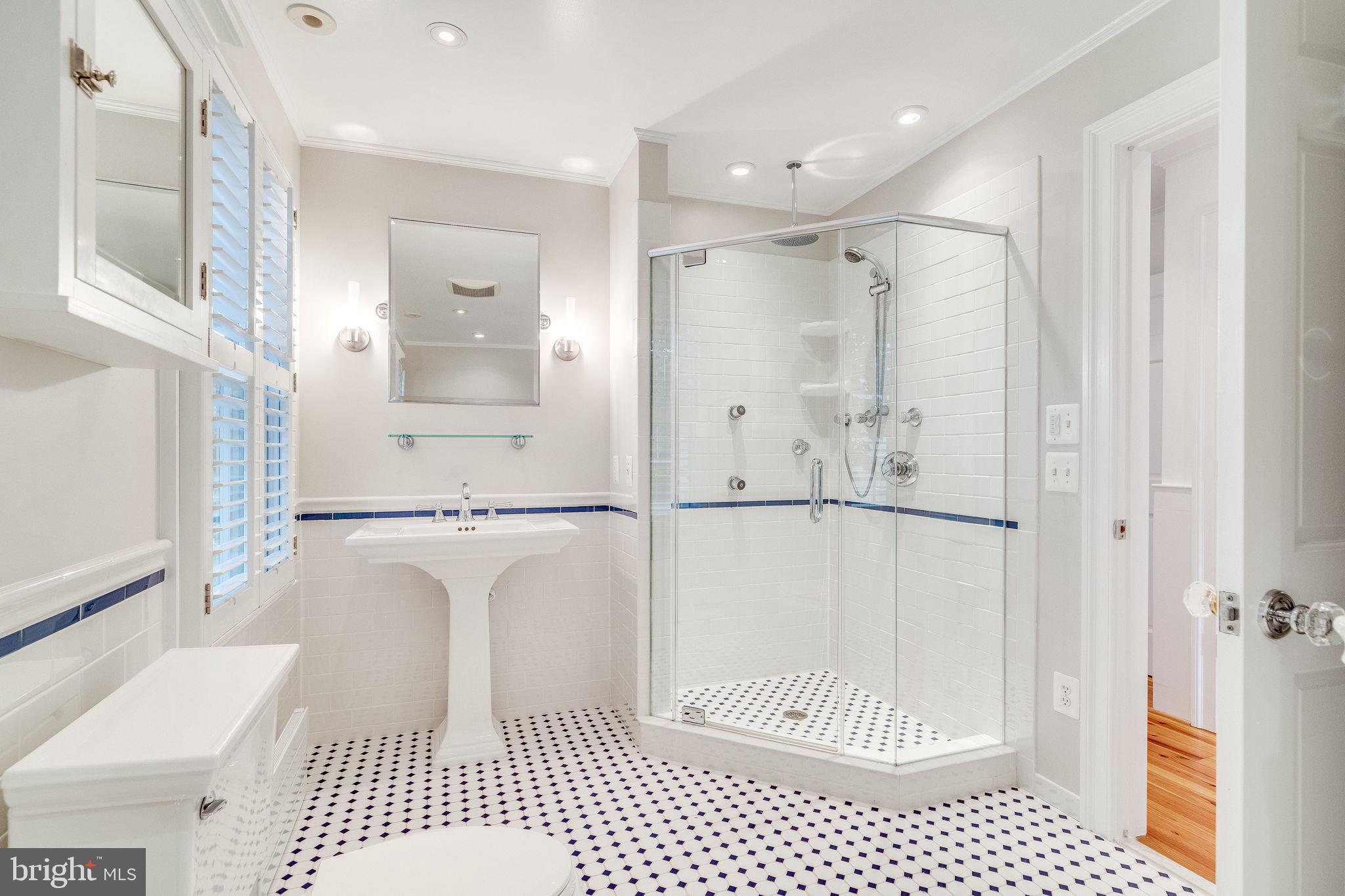 OLD TOWN - Residential