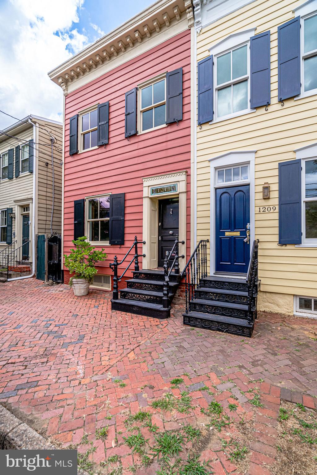 OLD TOWN - Residential