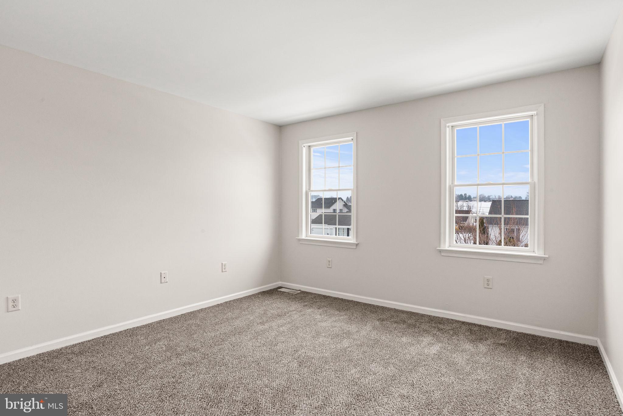 MT STREAM VILLAGE - Residential