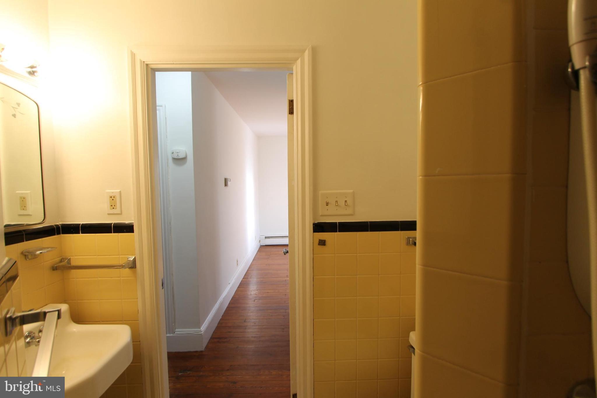 GERMANTOWN - Residential Lease