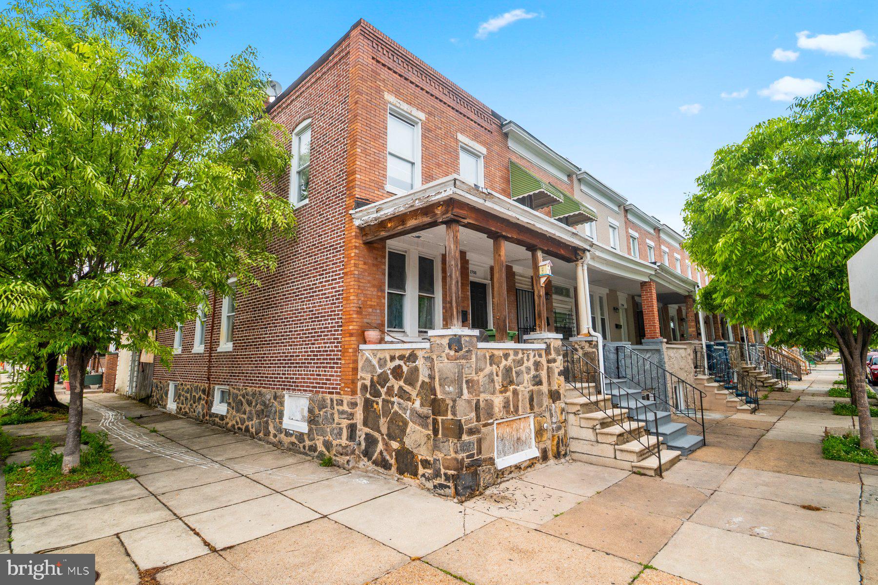 EAST MONUMENT HISTORIC DISTRICT - Residential