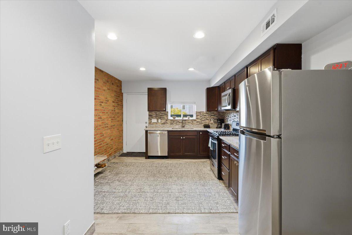 GREEKTOWN - Residential