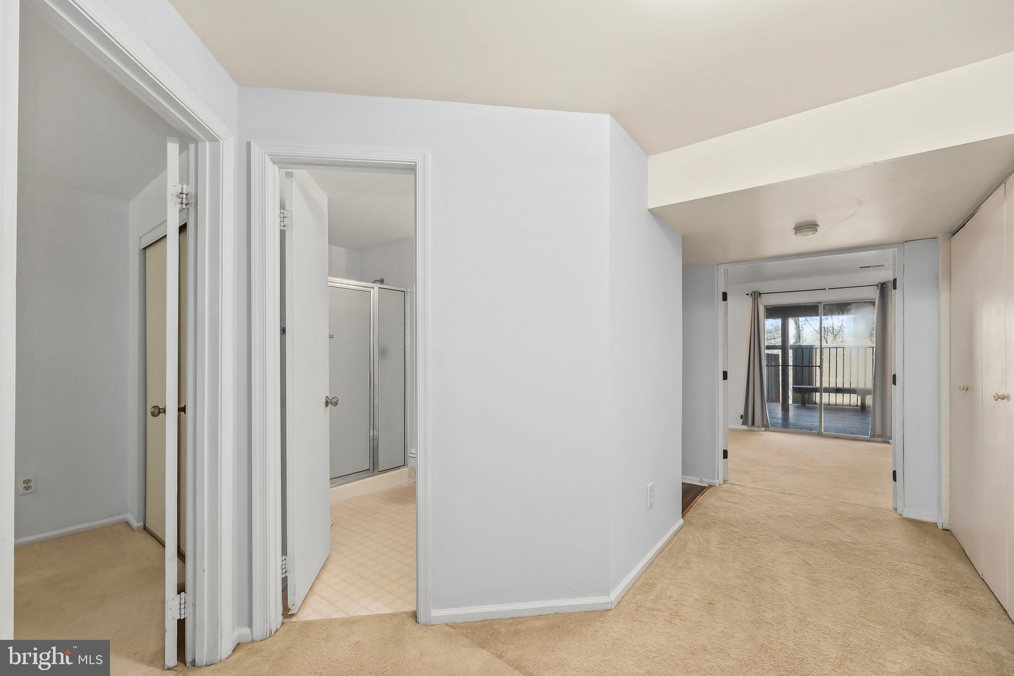 QUAIL HOLLOW - Residential