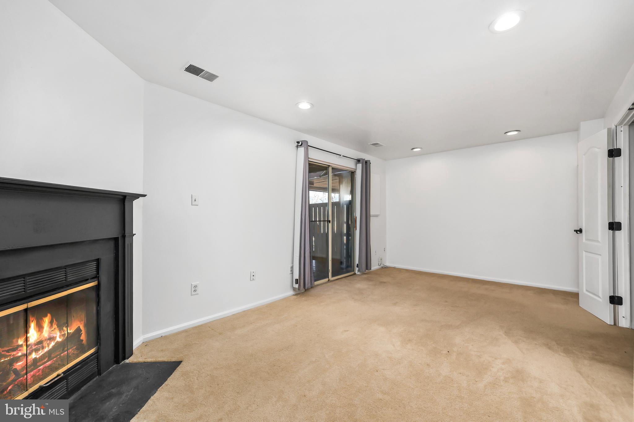 QUAIL HOLLOW - Residential